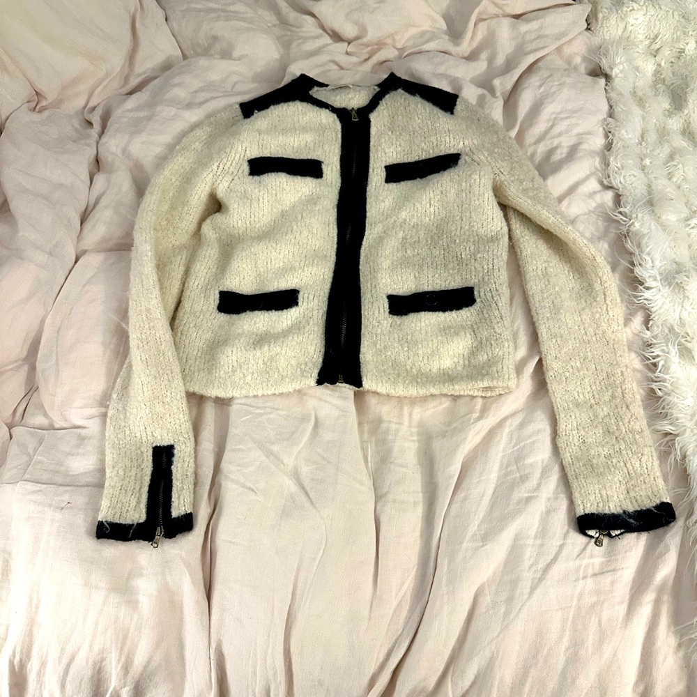 Club Monaco (Italian yarn) cardigan